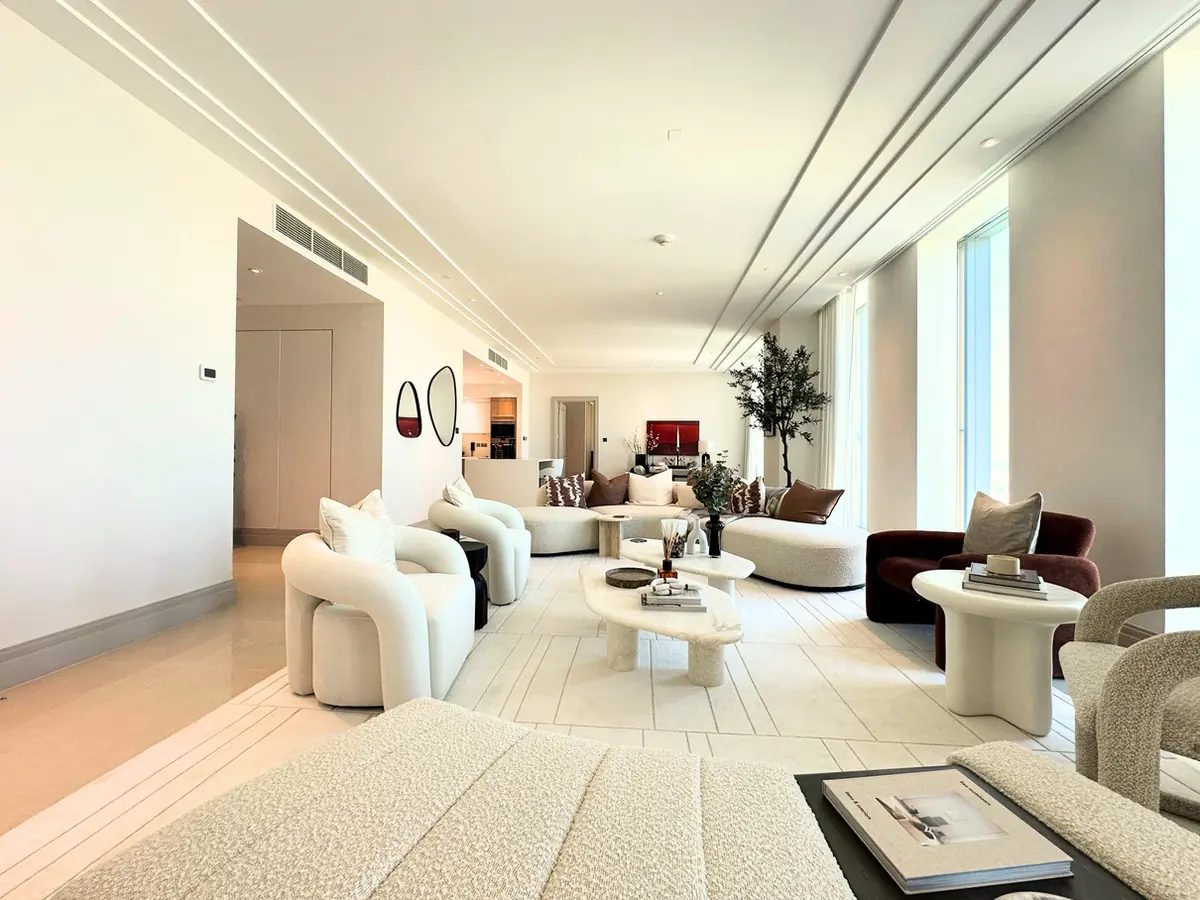 Lounge interior